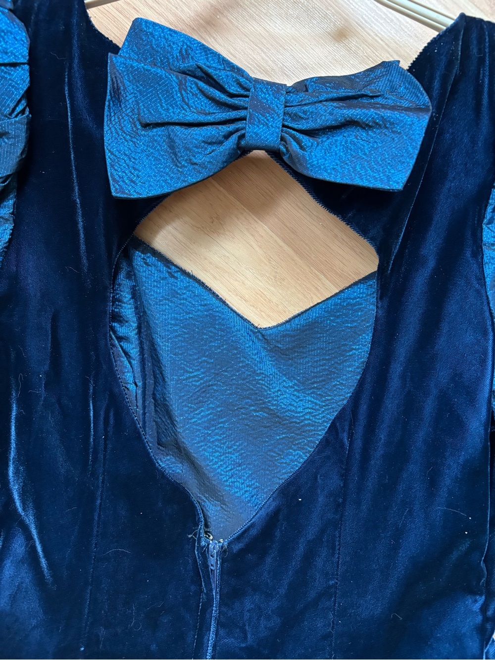 Alfred Angelo Blue and Black vintage Dress princess sz 13/14 Whimsygoth velvet - Picture 5 of 10